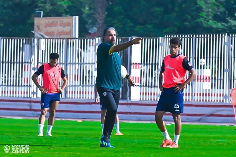 «أوسوريو» وجهازه يعالجون أخطاء دفاع الزمالك قبل مواجهة بيراميدز