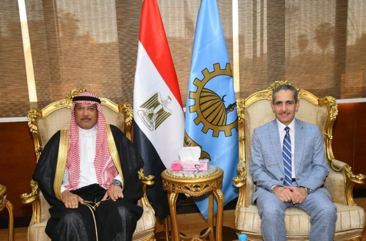 محافظ الغربية يستقبل رئيس مجلس القبائل والعائلات المصرية والأزهري وبكري قبل انطلاق فعاليات الحوار المجتمعي