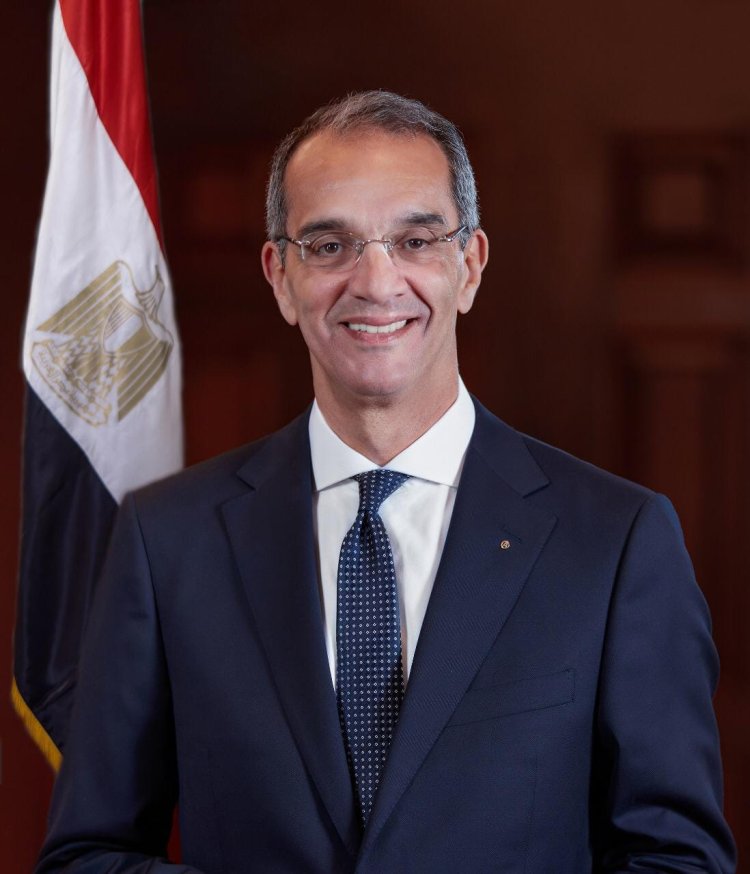 وزير الاتصالات يتوجه إلى أمريكا لبحث تعزيز التعاون المصرى الأمريكى فى مجالات الاتصالات