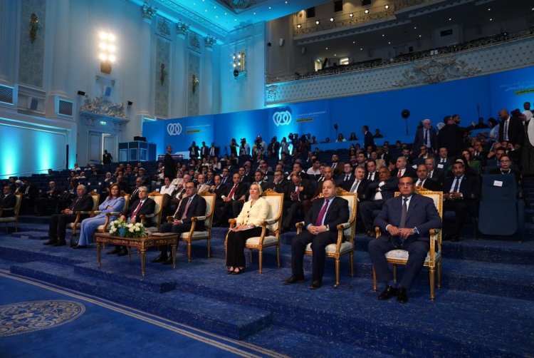 «مدبولي» يطلق منصة مصر للاستثمار البيئي والمناخي
