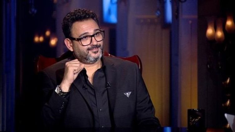 بعد تجربة طلاقه.. أكرم حسني: «هفكر في اللي يراضيني واعمله»