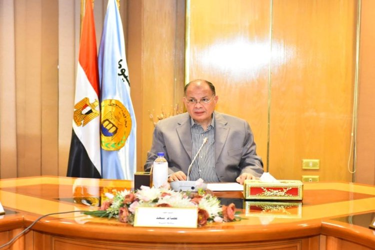 محافظ أسيوط يعلن دعمه الكامل لمبادرتي «براعم مصر الرقمية وأشبال مصر الرقمية»