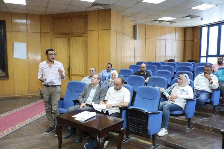 محافظ المنيا: قمة التميز الحكومي "رضا المواطن"