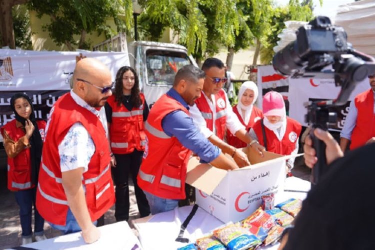 بعد الأحداث الأخيرة.. تامر حسني يقود حملة لدعم الشعبين الليبي والمغربي
