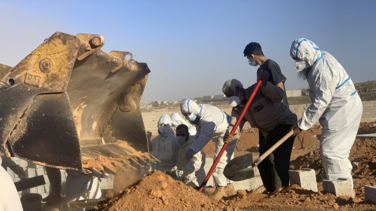 الهلال الأحمر الليبي: لا أعداد مؤكدة لضحايا السيول.. والبحث جار عن أحياء في درنة