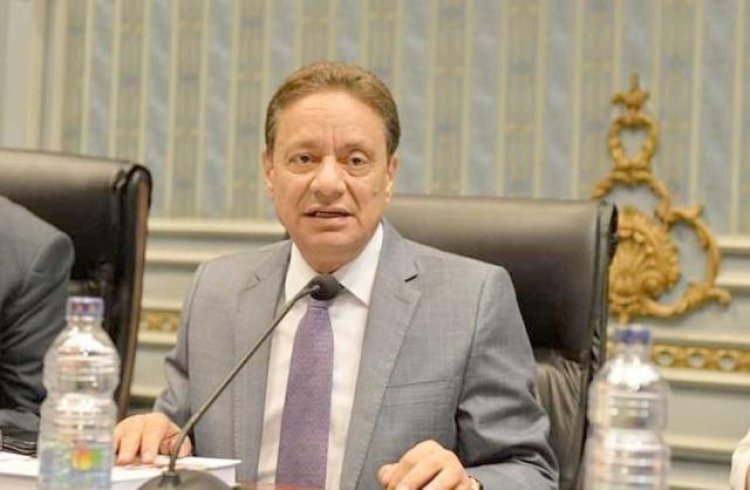 «من مصر» يناقش مع رئيس المجلس الأعلى لتنظيم الإعلام أبرز القضايا.. الليلة