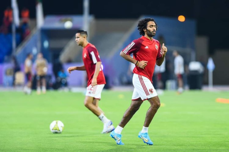«موديست» يقود هجوم الأهلي المتوقع أمام المصري