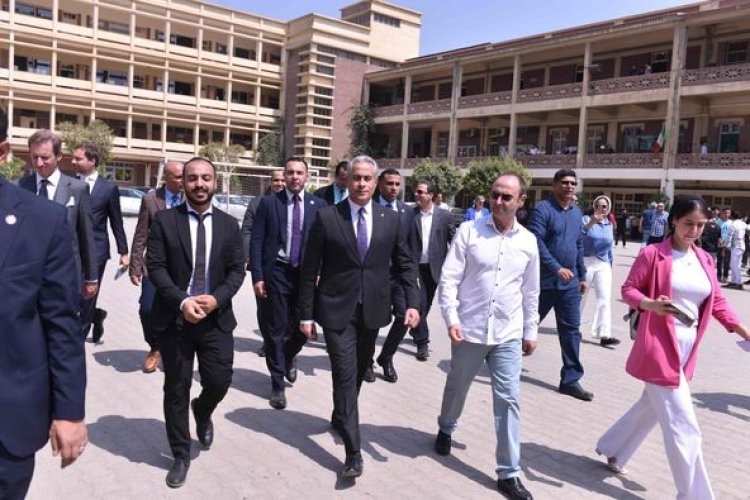 وزير العمل: التدريب المهنى وتأهيل الشباب هدف رئيسى للدولة المصرية