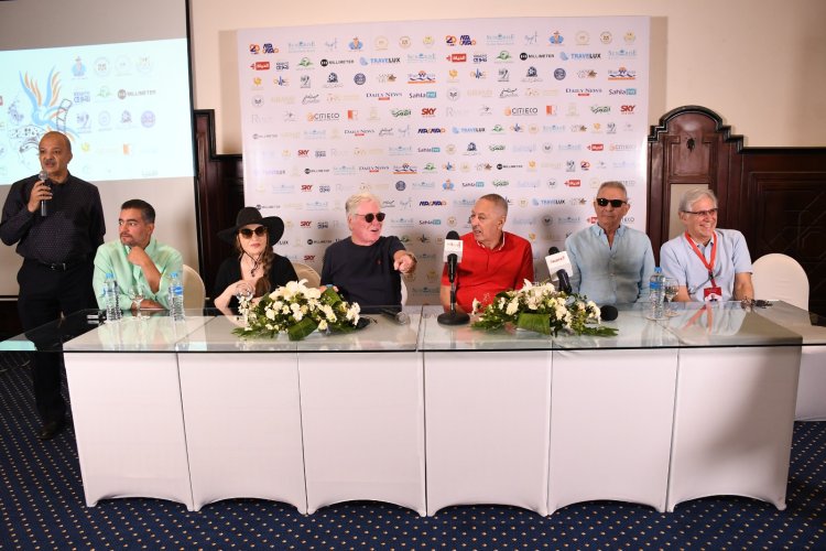 نجوم ندوة مئوية يوسف شاهين بمهرجان الغردقة السينمائي يدعون الشباب لإعادة قراءة أفلامه