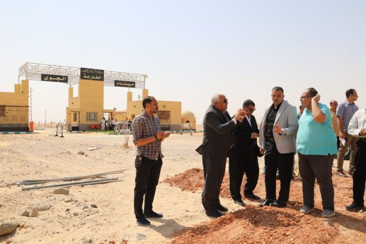 محافظ الوادي الجديد يتابع أعمال المدينة الرياضية بالعاصمة الإدارية للمحافظة