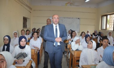 محافظ بني سويف يطمئن على انتظام الدراسة مع بداية الفصل الأول 2023/2024