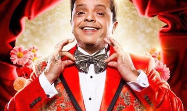 محمد هنيدي يستعد لعرض مسرحية «فرحات والعائلة» مع ذوي الهمم