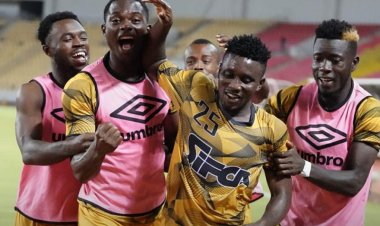 أسيك ميموزا يعود لمجموعات دوري أبطال إفريقيا