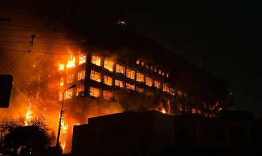 «طائرة هليكوبتر و21 مصابًا».. تفاصيل حريق مديرية أمن الإسماعيلية (صور)