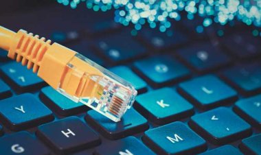 خبير اتصالات لـ العاصمة: انقطاع الإنترنت عن العالم خلال الفترة القادمة أكذوبة