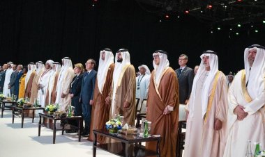 «الملا»  يشارك بـمؤتمر ومعرض أبوظبي الدولي للبترول ويزور الجناح المصري