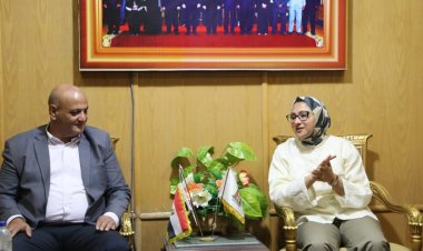 نائب محافظ الوادي الجديد تلتقي وفد «التخطيط» لمتابعة مجمعات خدمات «حياة كريمة»