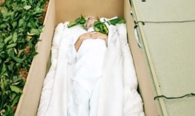 رجل يخوض تجربة الدفن!