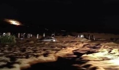 عاجل| السيول تضرب مرسى مطروح وتغرق منطقة الكيلو 4