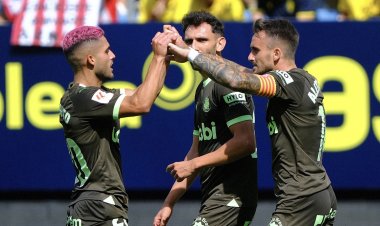 جيرونا يهزم قادش ويتصدر الدوري الإسباني مؤقتًا