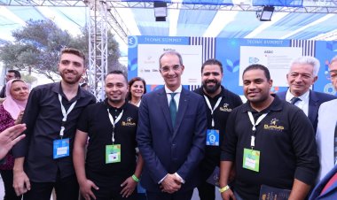 وزير الاتصالات: دعم رواد الأعمال والشركات الناشئة وإنشاء مراكز إبداع مصر الرقمية