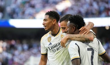 ريال مدريد يكتسح أوساسونا برباعية ويستعيد صدارة الدوري الإسباني