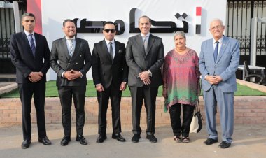 المستشار محمود فوزي: حزب التجمع على يسار الحكومة وليس المرشح السيسي