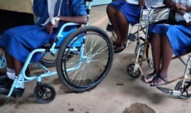 مرض  يصيب الفتيات  بالرعب في كينيا