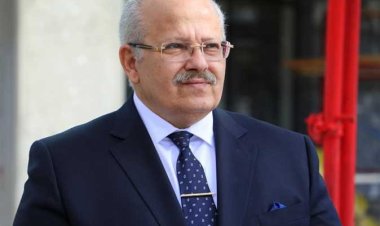 الخشت يتابع سير العملية التعليمية بجامعة القاهرة الدولية