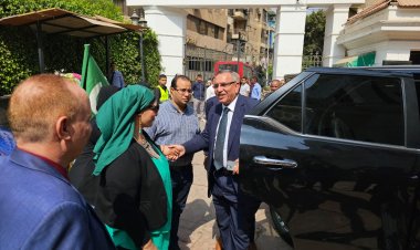 عبد السند يمامة يصل إلى حزب الوفد استعدادا للتحرك إلى «الوطنية للانتخابات»