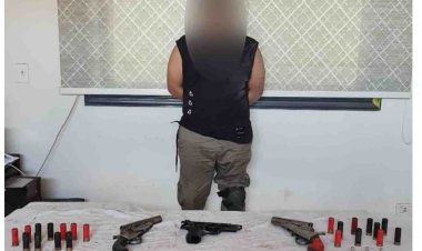 القبض على فنى تكييف بحوزته أسلحة أثناء توجهه للتشاجر مع آخرين بمدينة بدر 