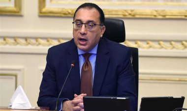 رئيس الوزراء: سنتخذ كافة الإجراءات القانونية ضد التجار المتلاعبين بالأسعار