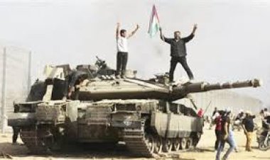 أسامة الغزالي حرب: إسرائيل ترتكب جرائم حرب في غزة.. و«طوفان الأقصى» عمل عسكري عبقري