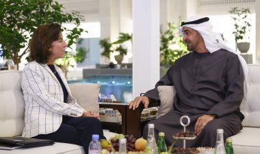 رئيس دولة الإمارات يستقبل وزيرة التجارة الأمريكية