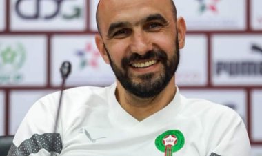 المغرب تجدد الثقة في «الركراكي» بعد وداع بطولة الأمم