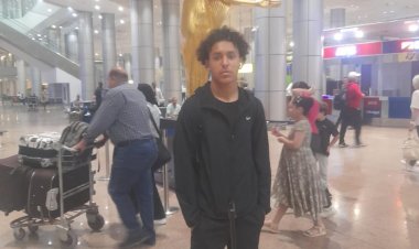 انضمام كامرون إسماعيل لاعب آرسنال الانجليزي لمعسكر منتخب الشباب | صور