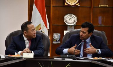 وزير الشباب يشهد مراسم توقيع بروتوكول تعاون مع "دافينج الصينية"