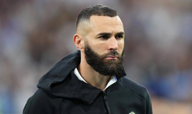 برسالة مؤثرة.. كريم بنزيما يعلن تضامنه مع سكان غزة