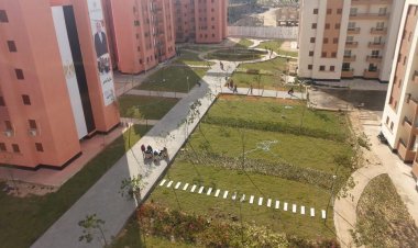 وزير الإسكان يتابع الموقف التنفيذي لعددٍ من المشروعات بمدينة سوهاج الجديدة