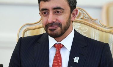 وزير الخارجية الإماراتي يلتقي رئيس تيمور الشرقية