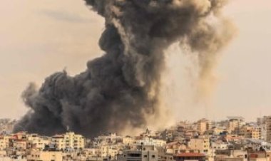 عاجل| شاهد لحظة ضرب جيش الاحتلال لمعبر رفح