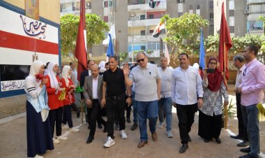 محافظ أسيوط يشهد حفل الأنشطة المدرسية لطالبات مدرسة الأمل الثانوية الفنية