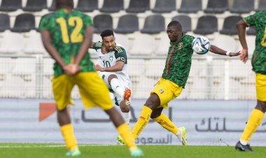 مالي تهزم السعودية بثلاثية وديًا