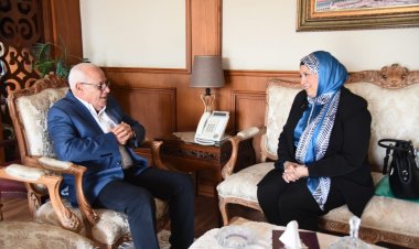 محافظ بورسعيد يستقبل مدير عام هيئة الرعاية والرقابة الصحية بالتأمين الصحى الشامل