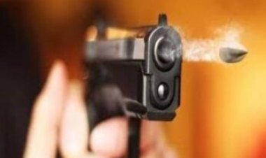 3 أشخاص يقتلون عاطل بطعنه وإطلاق النار عليه بمنطقة المرج