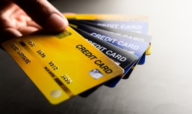 القبض على شخص لاستيلائه على أموال من بطاقات الدفع الإلكترونى بالمنيا 