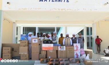 الفريق الإنساني الإماراتي في تشاد يقدم مستلزمات ومعدات طبية لمستشفي«أم جرس العام»