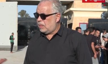 أشرف زكي من أمام معبر رفح: أشعر بالحسرة على فلسطين.. وإسرائيل ميعرفوش ربنا