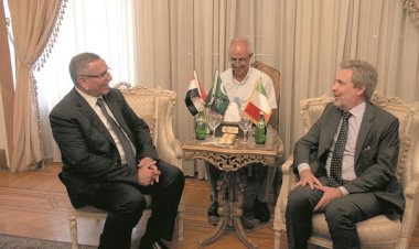 شمل أزمة فلسطين وانتخابات الرئاسة.. تفاصيل لقاء عبد السند يمامة والسفير الإيطالي بالقاهرة 