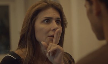 أداء مؤثر لنجلاء بدر بعد وفاة زوجها في الحلقة السابعة من صوت وصورة